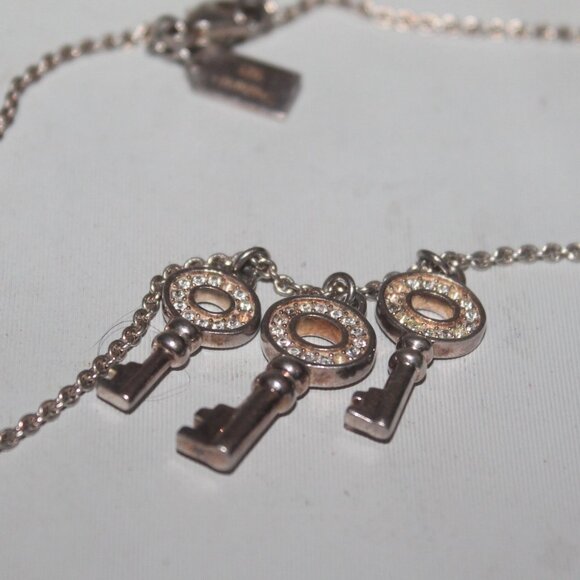 Auth $635 Coach Jewelry Lot Charm Necklace Chain Charm New Ring 925 Buttons - Picture 5 of 13